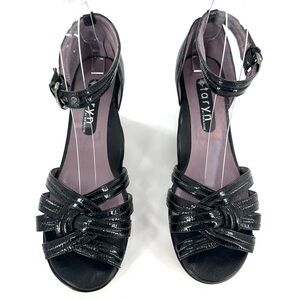 Taryn Rose black patent wedges size‎ 8.5